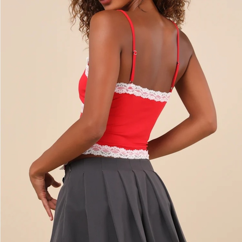 NEW Red and White Lace Cropped Tank Top - Picture 2 of 5